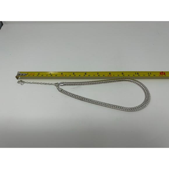 Banana Republic Silver Tone Chain - Picture 7 of 8